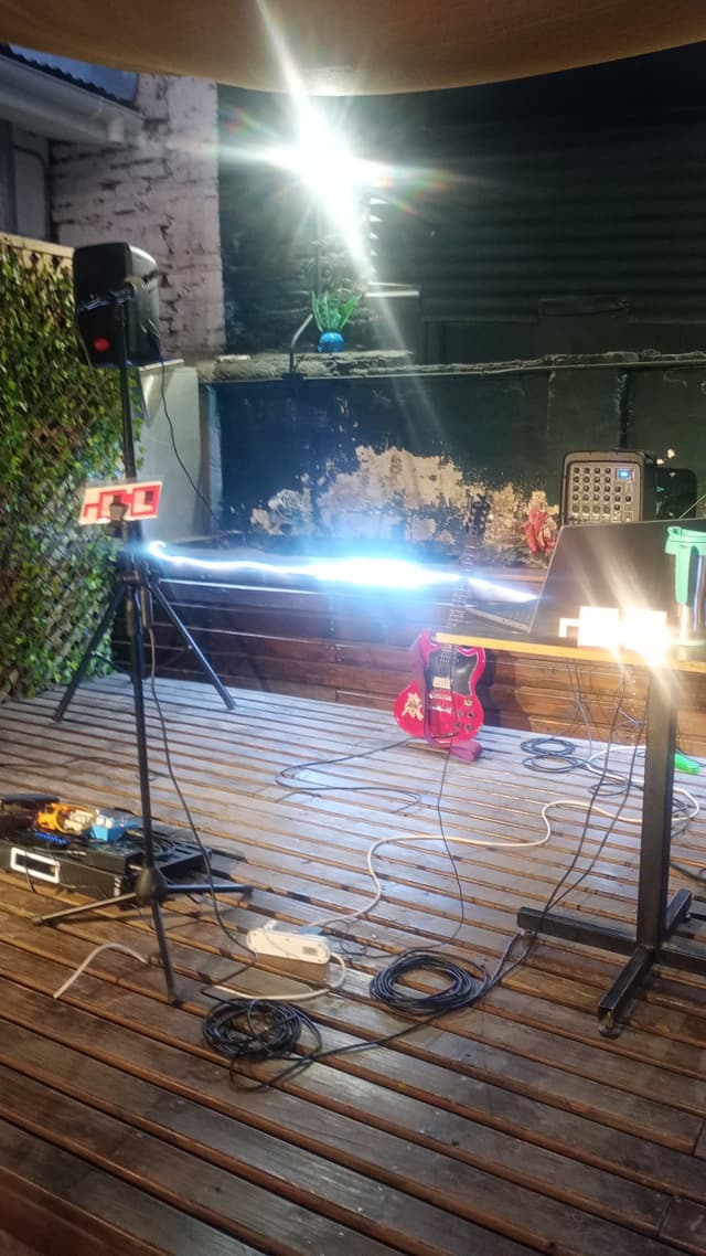 Kappes Stages Nounish Guitar Assault