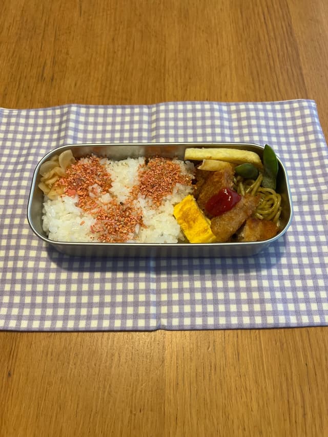 Food Artist Transforms Meals Nounishly